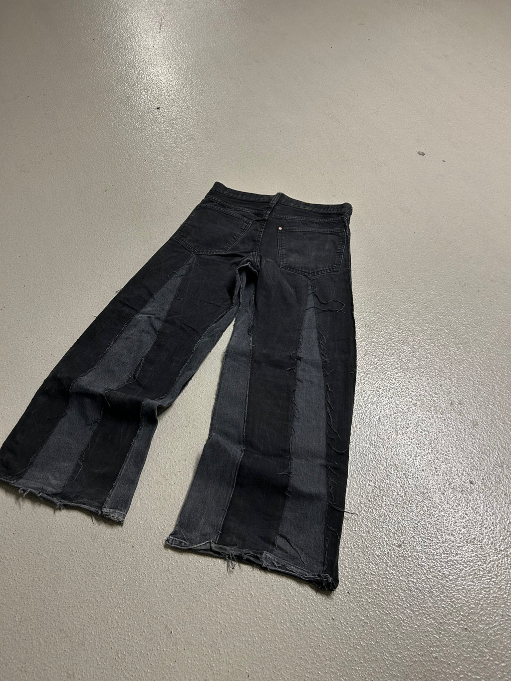 MIDNIGHT SHADOW SFY JEANS 🪡💻